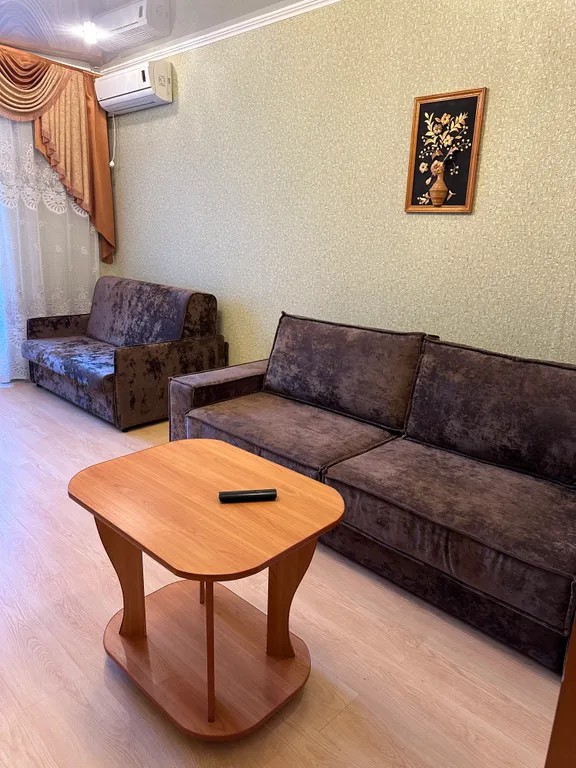 2-х комнатная квартира в центре города — аренда посуточно в Орск