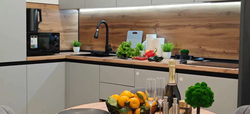 Новая квартира с прекрасным видом на Свиягу и город