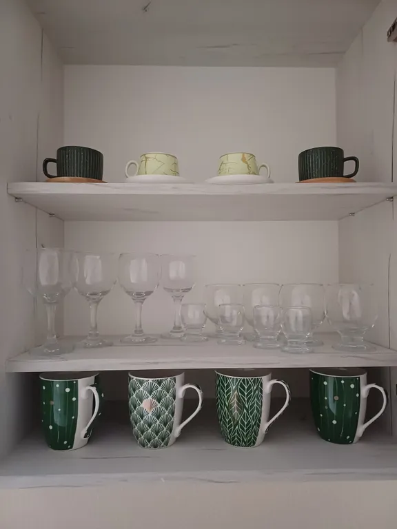 Коттедж Новый апарт-домик с выходом на уютный балкон в 5 минутах от моря — Сухум