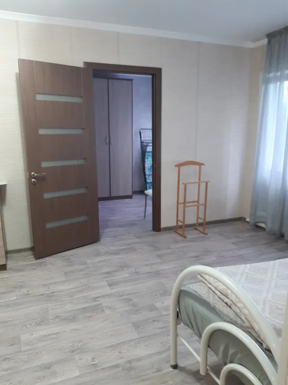 Теплая, чистая 2 комнатная квартира