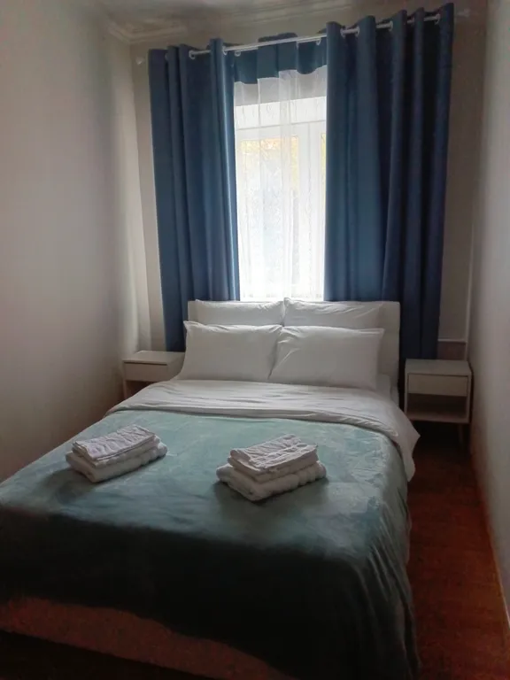 Гостевой дом Профессорский, коттедж в лесу недалеко от центра города