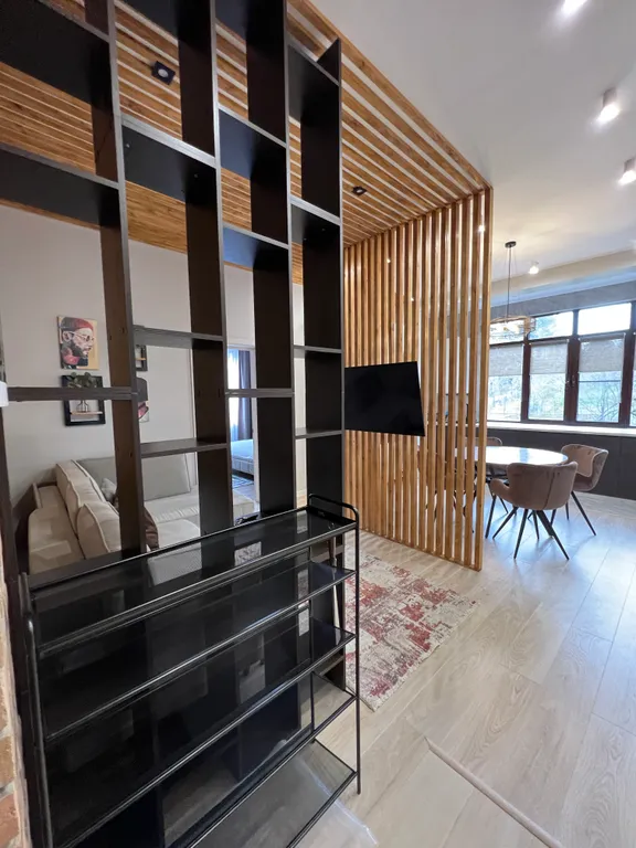 Стильная 3-комнатная квартира с видом на горы