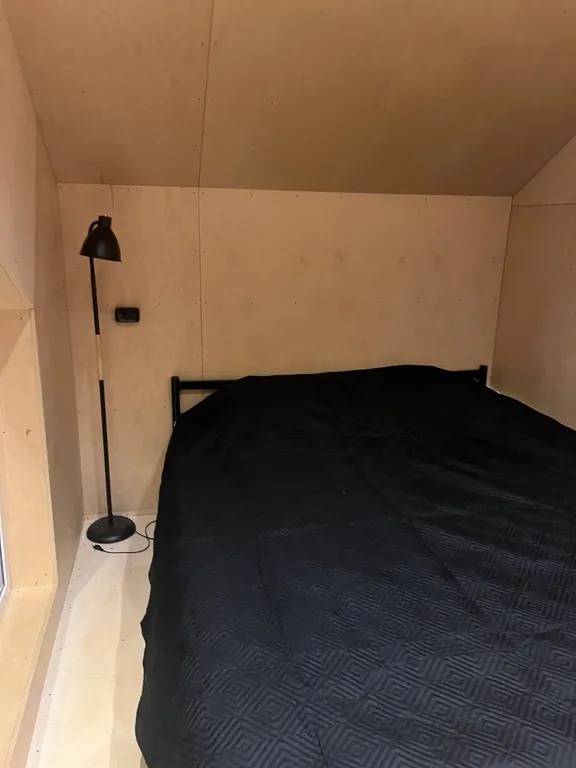 Барнхаус на берегу реки Кундыш