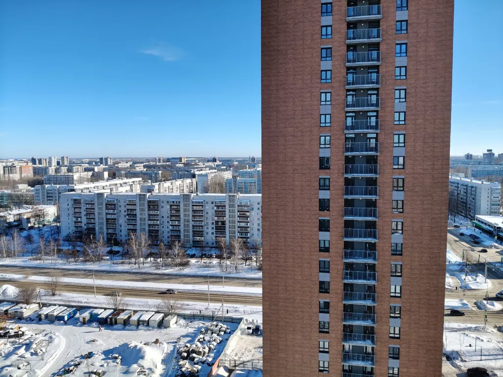 Видовая студия с дизайнерским ремонтом