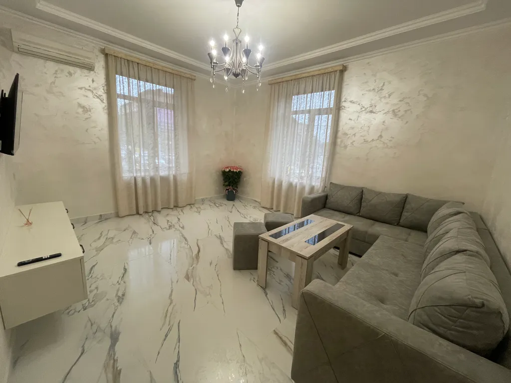 Новая квартира — аренда посуточно в Ереван