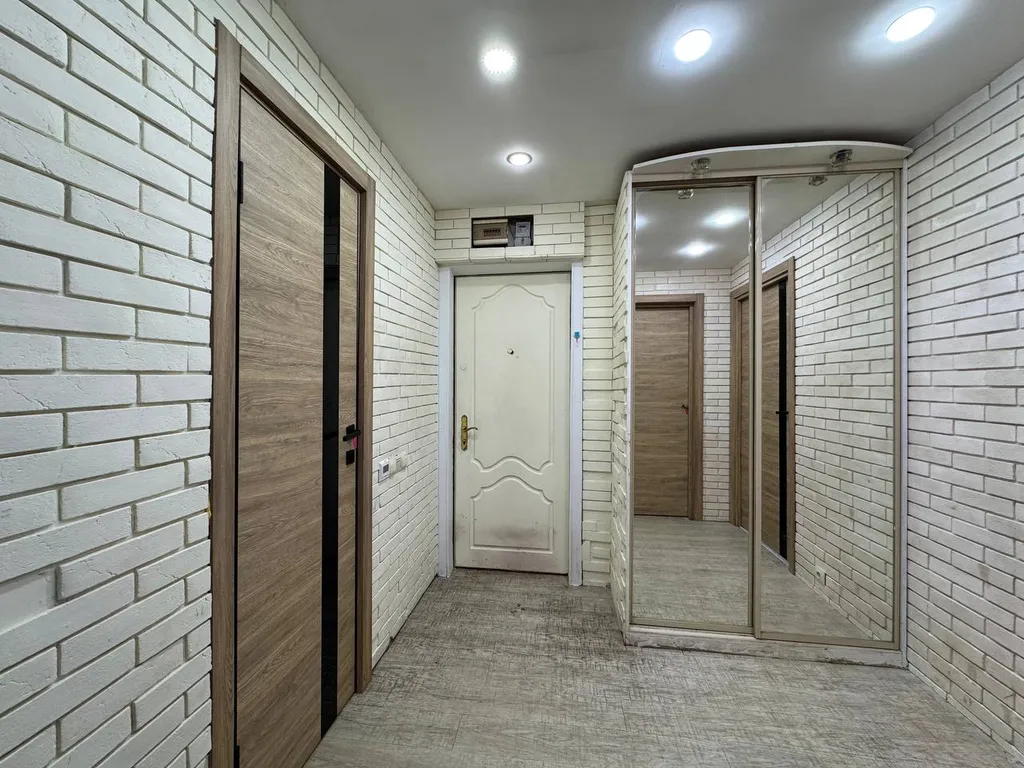 Большая квартира у моря на Русском острове