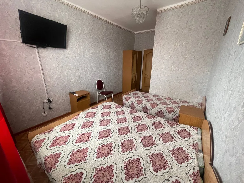 Квартира Квартира Трёхместный стандарт с раздельными кроватями на 2 этаже — Геленджик