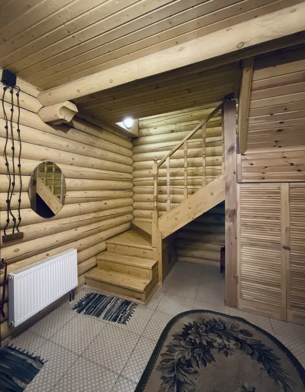 Тёплый и уютный дом Пирамида