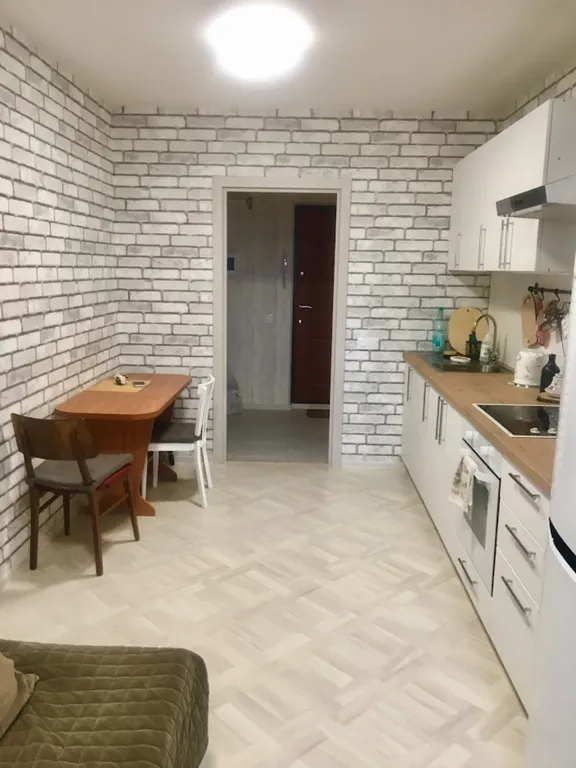 Квартира Уютная просторная квартира в 25 минутах от метро — поселок имени Свердлова