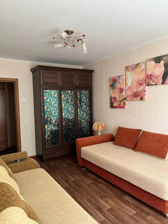 Квартира Уютная квартира, 4 спальных места, отличное расположение, тихий двор — Сланцы