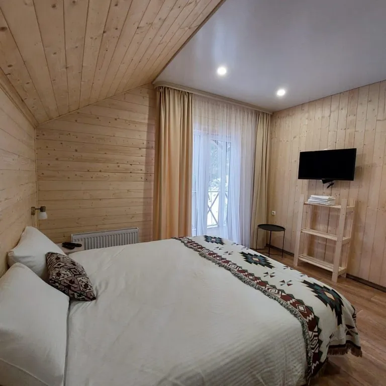 4-комнатный Дом