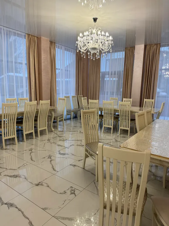 7-комнатный Дом