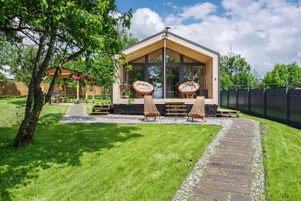 Иван-дача рядом с парком Кудыкина гора