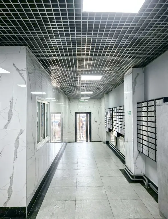 Большая двушка, около Броско молл