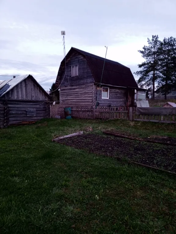 Уютный домик в деревне Чисть