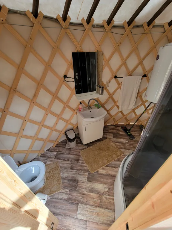 Коттедж Дом- юрта в горах — Сухум