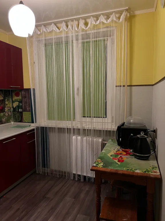 Уютная Ваша квартира  с солнечной стороной.