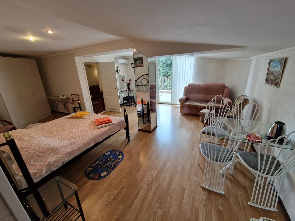 Квартира Комната — аренда посуточно в Массандра