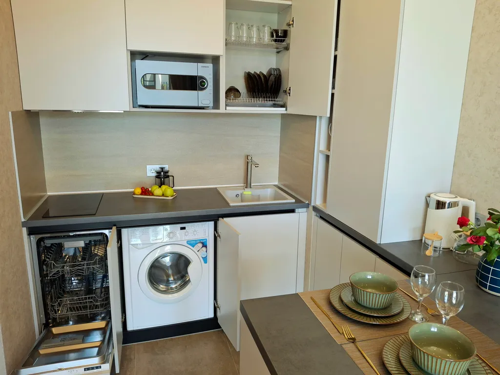 Тёплый берег