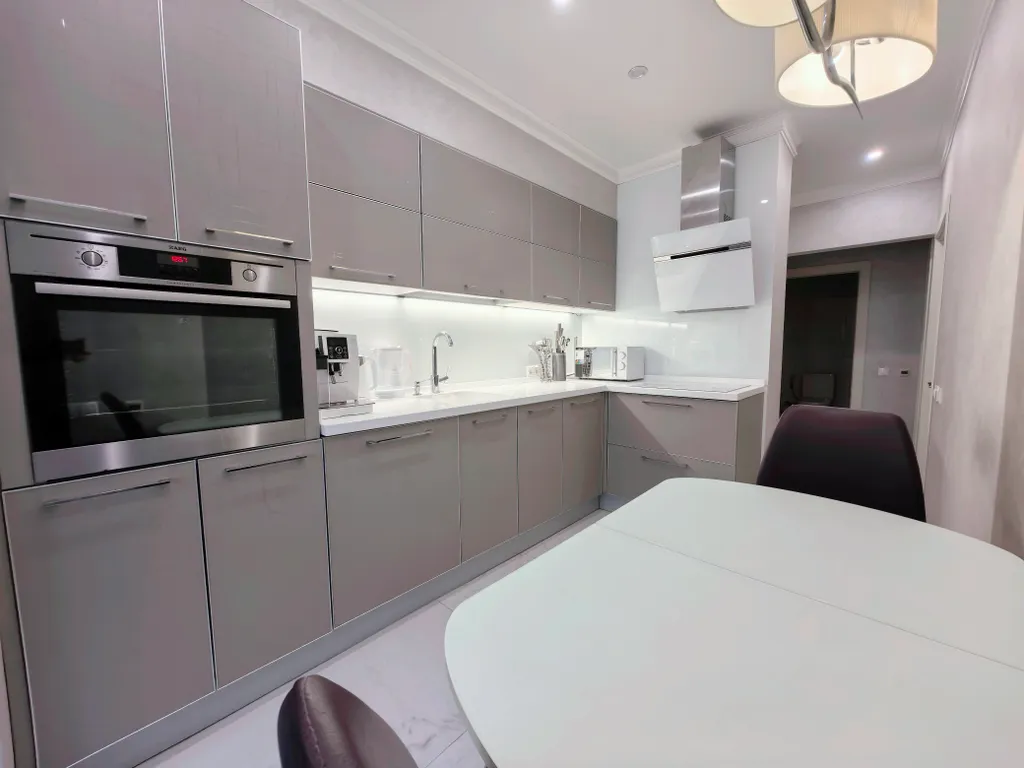 Квартира Квартира с новым дизайнерским ремонтом — Адлер