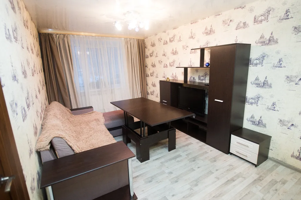 2К напротив Свято-Введенского монастыря