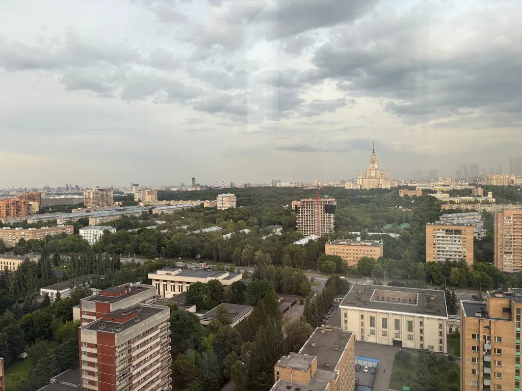 Квартира Комната в квартире со своей шикарной ванной с панорамным видом на мгу — Москва
