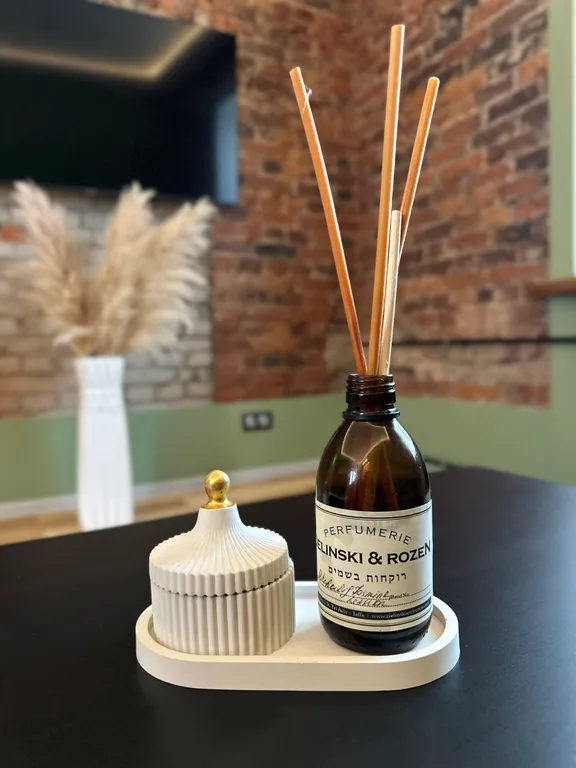 Уютная, стильная квартира в cамoм сердце Cтaрого Bыбоpгa