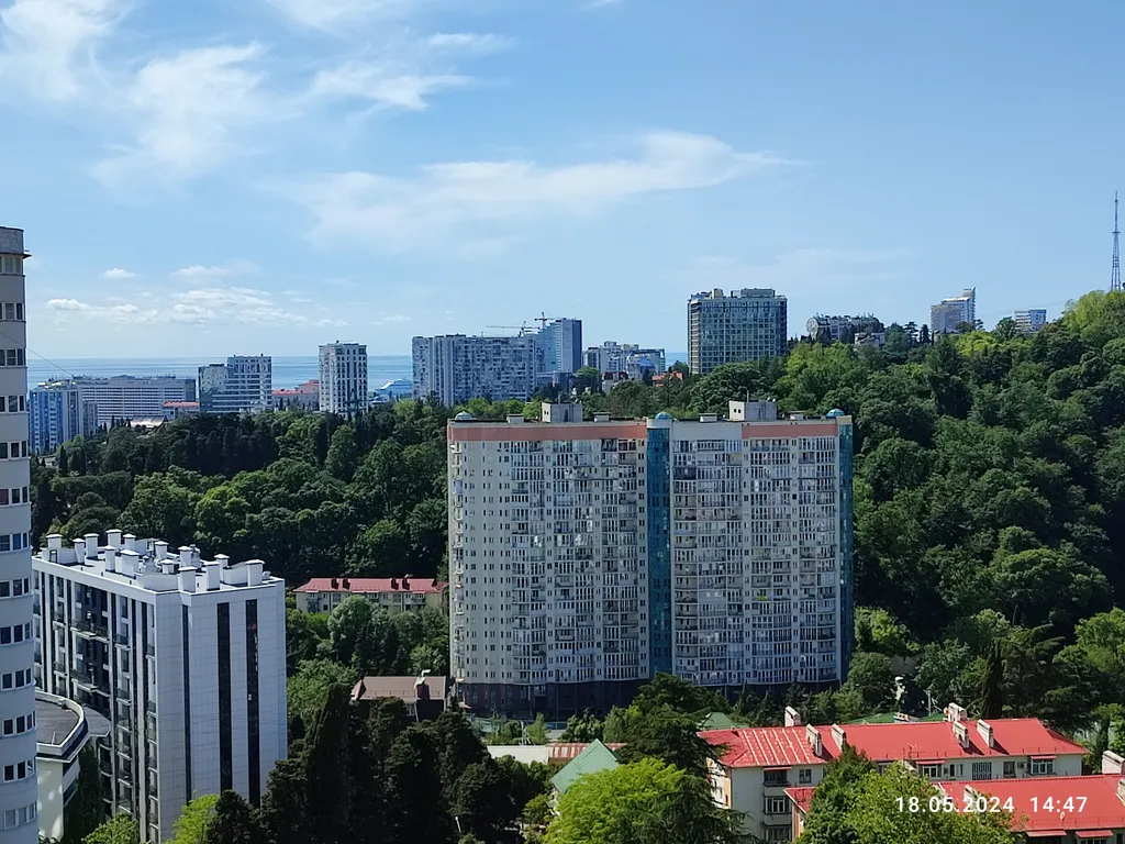 Квартира 2х комн квартира рядом с Дендрарием, с частичным видом на море — Сочи