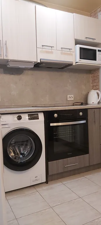 Комфортная студия в Арбековской заставе на 10 этаже.