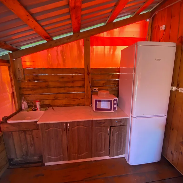 Номера в районе озера Ая