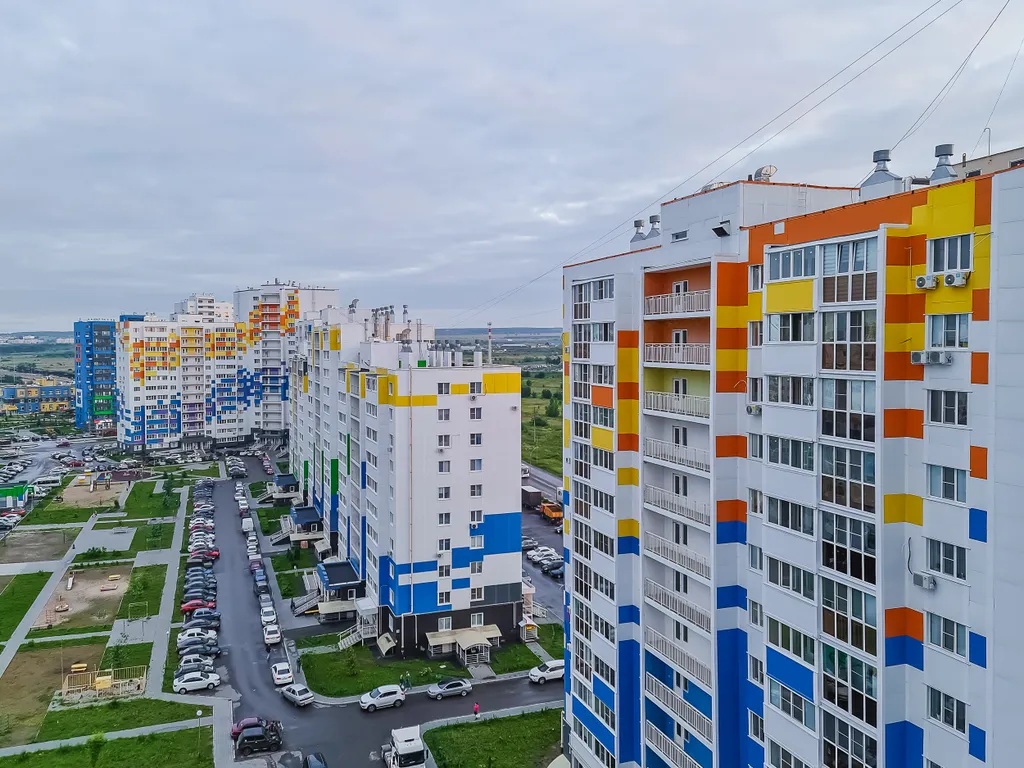 Уютная квартира в микрорайоне Спутник с панорамным видом