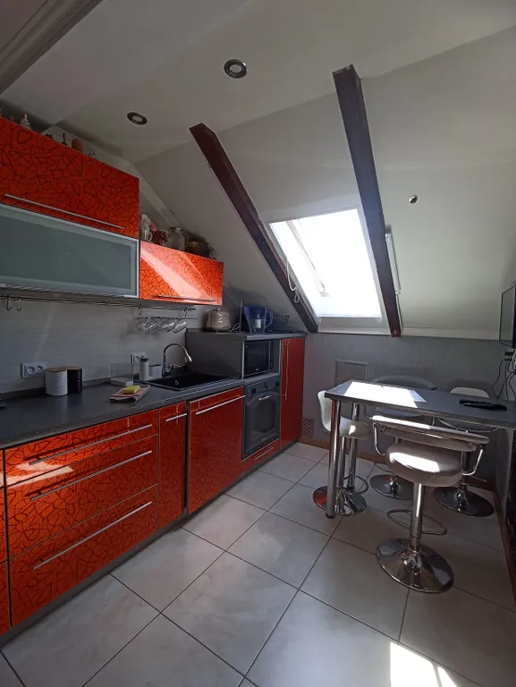 Квартира мансарда на вилле Адольфо - Густо