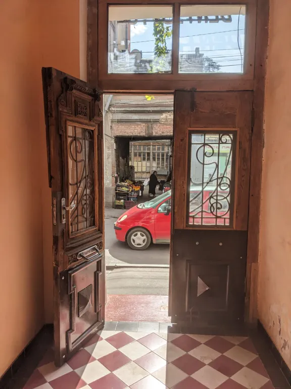 Дизайн Студио у метро