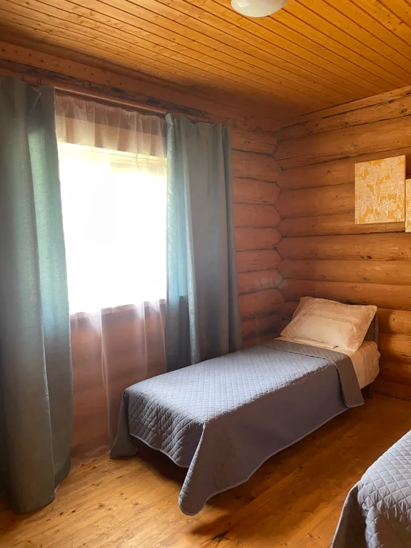 Двухкомнатный домик в 7 мин. от моря в тени деревьев с парковкой (№1)