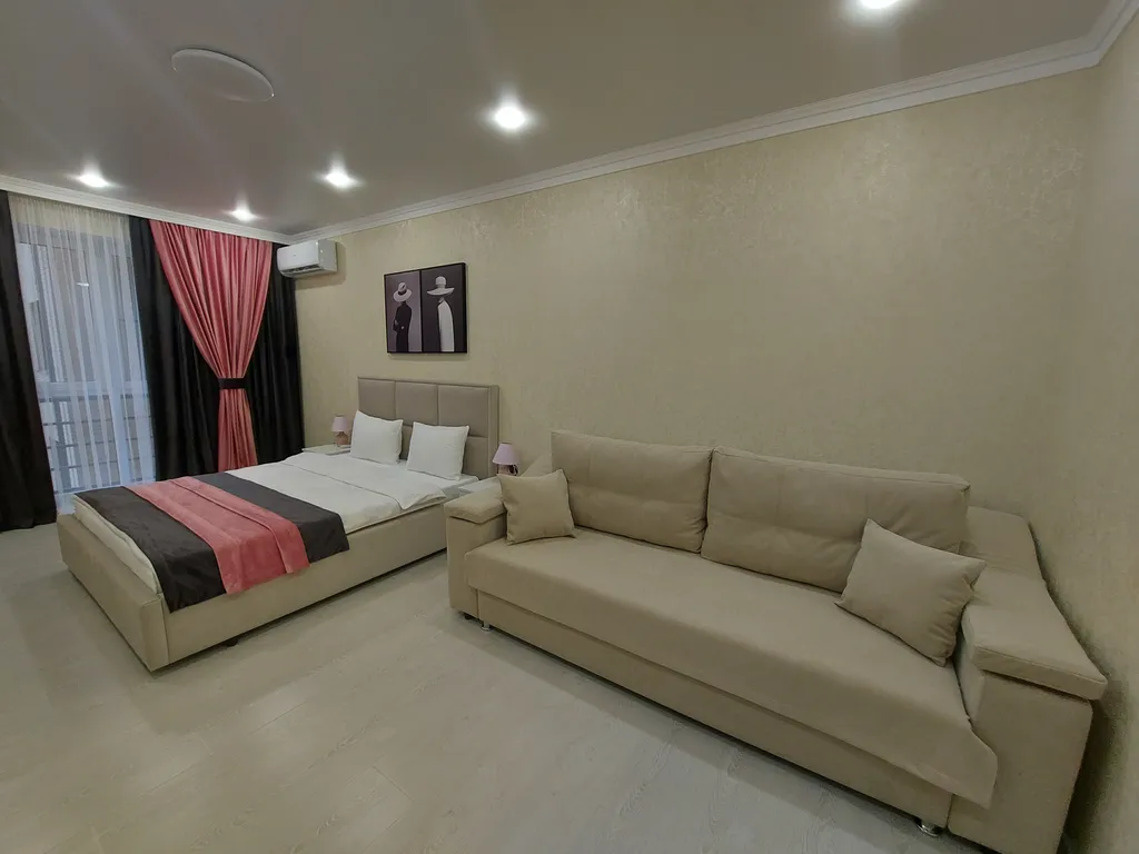 Уютные апартаменты с панорамными окнами