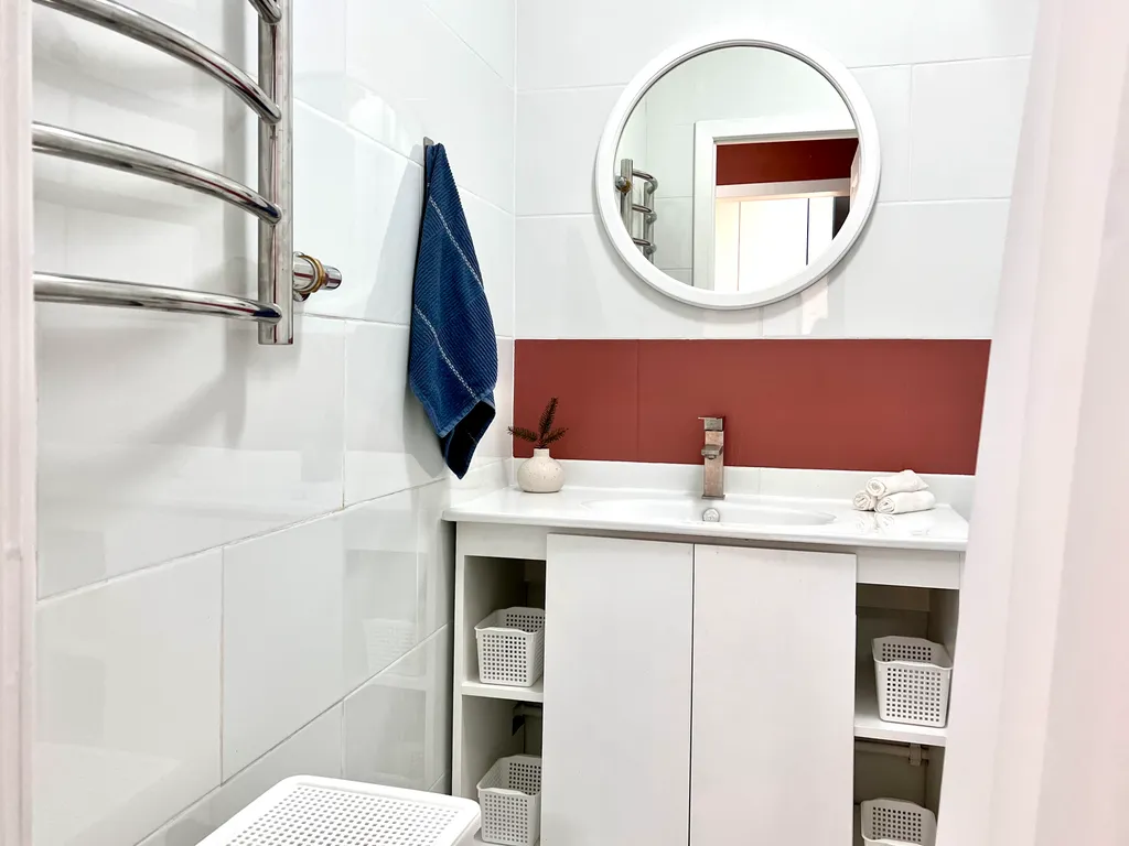 Стильная студия в стиле модерн вблизи парка Челюскинцев