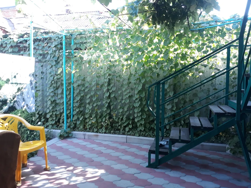 Номер на троих с балконом