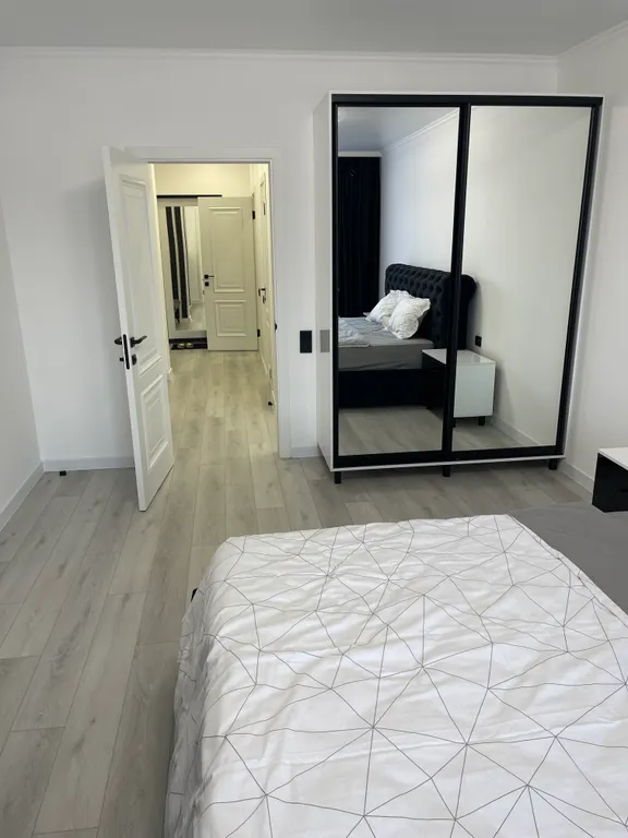 Апартамент 42