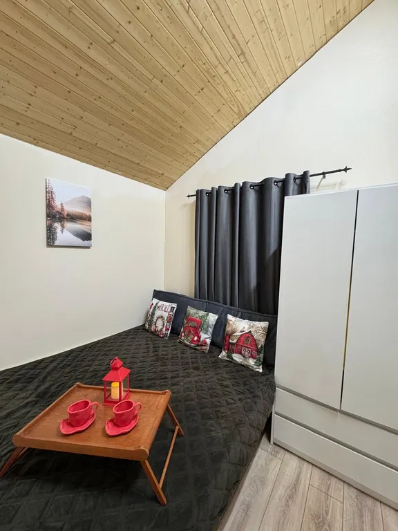 Коттедж Домик с видом на лес — Санкт-Петербург