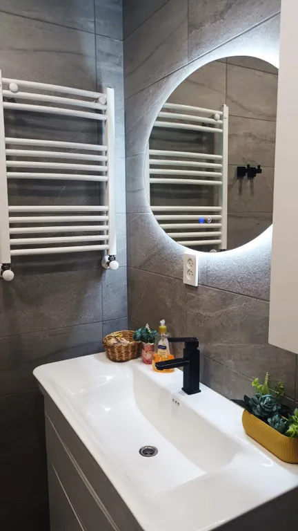 Двукомнатная квартира в Саакадзе тауерс