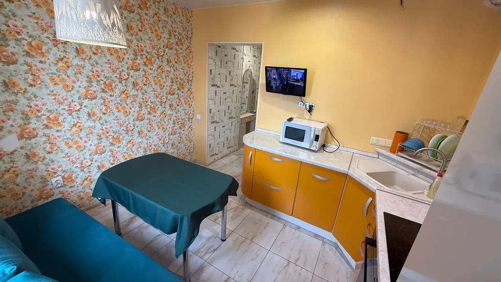 Просторная квартира для компании до 9 человек: по цене отеля, с душой