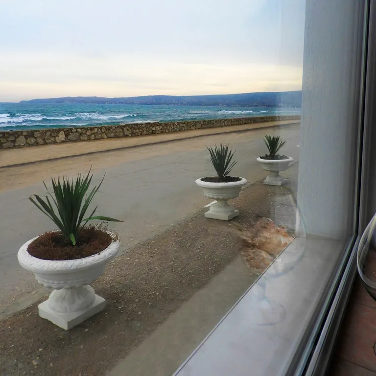 Квартира Апартамент двухместный — аренда посуточно в Феодосия