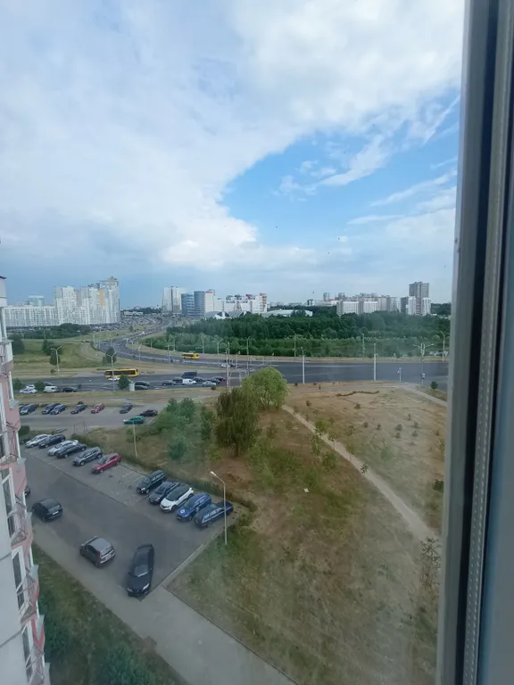Квартира Уютная двухкомнатная квартира для семьи с детьми — Минск