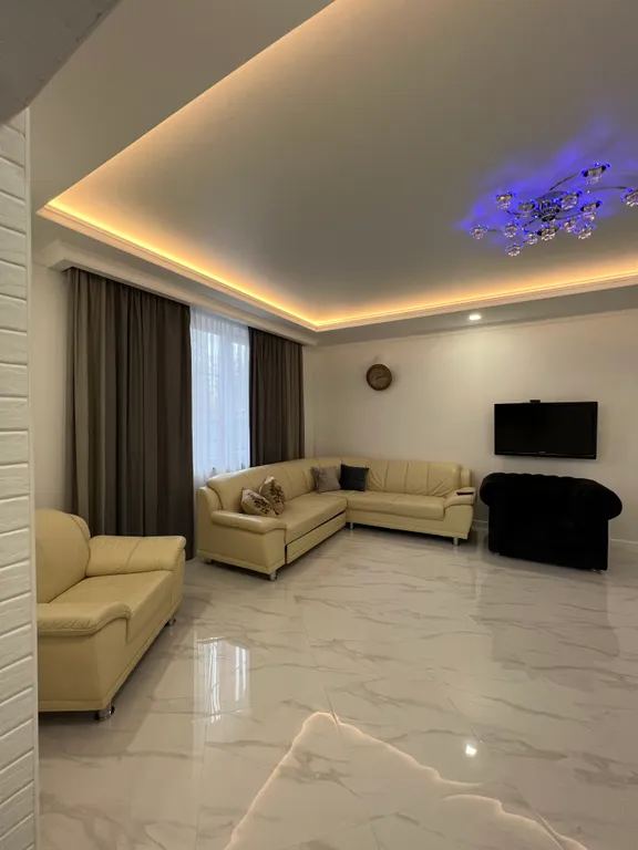 4-комнатный Дом