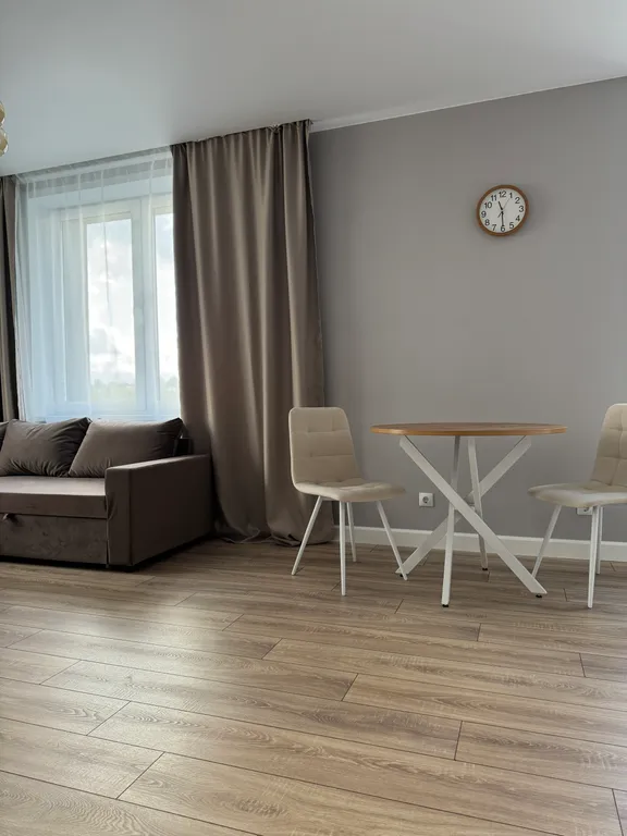 Светлая и уютная квартира рядом с СФУ