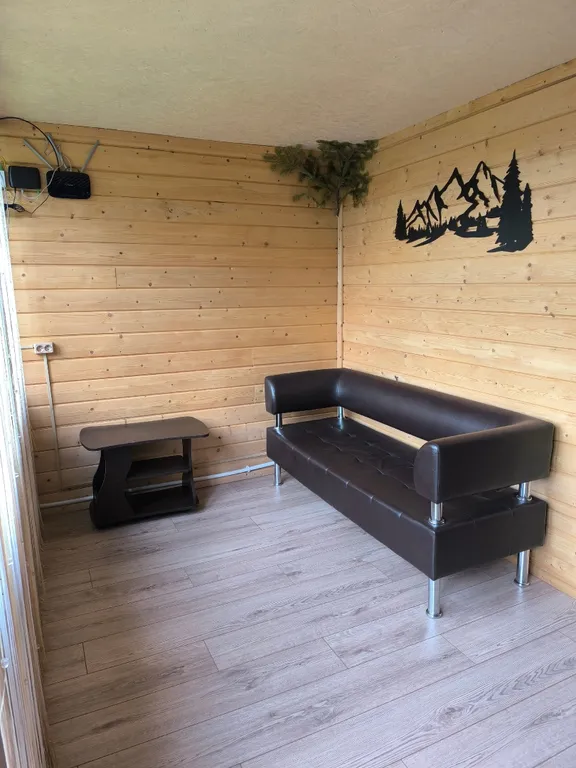 Благоустроенный дом с камином