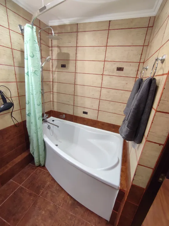 Квартира 3-комнатная Квартира — Калининград