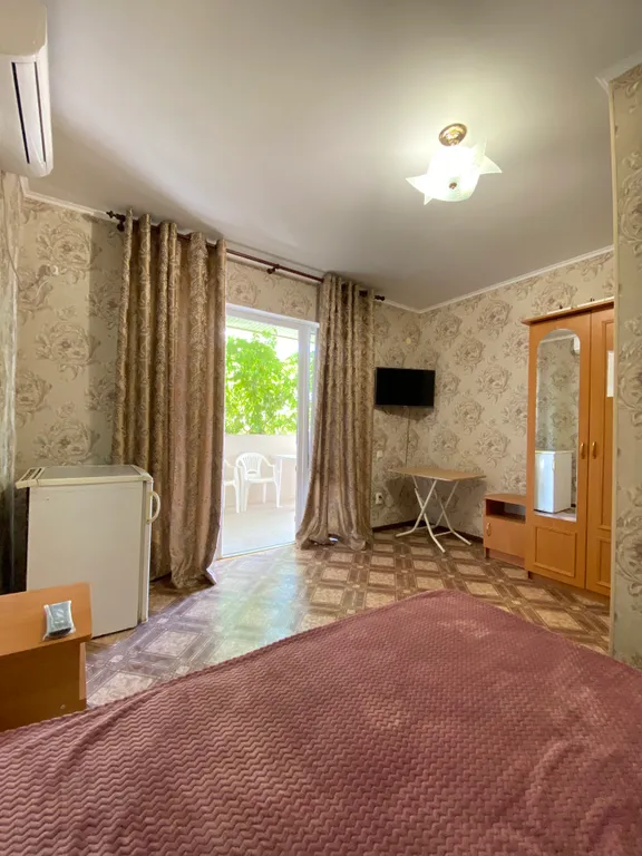 Двухкомнатный дом с кухней на 2 этаже