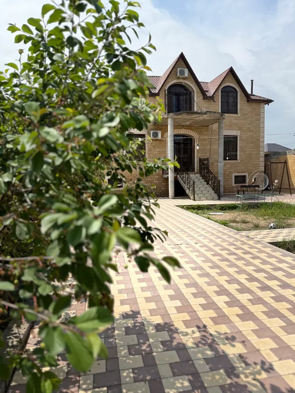 Уютная дача на берегу Каспийского моря