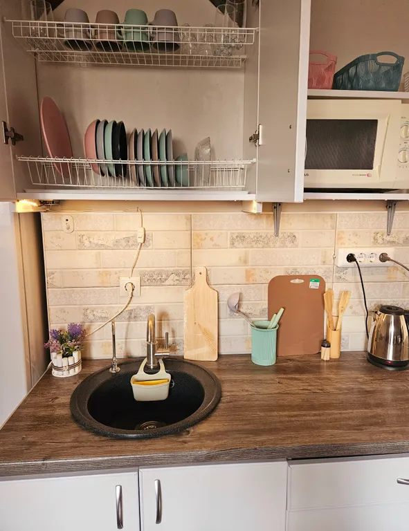 Уютная студия на берегу реки